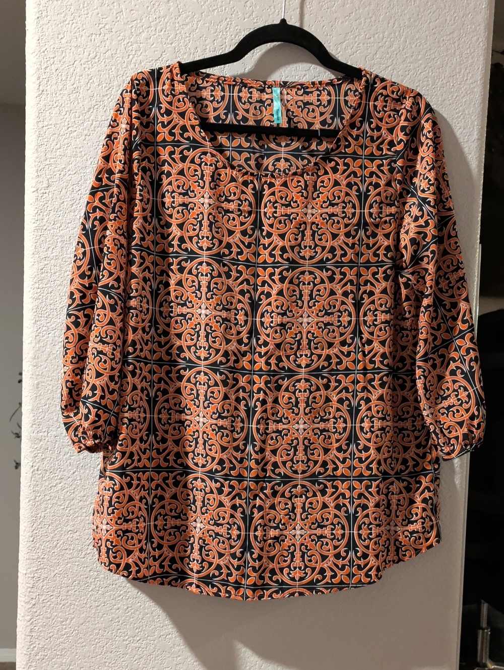 Rhapsody Orange and Blue Geometric Scoop Neck Blouse L
